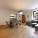 Darina - Immobiliare Azzurra
